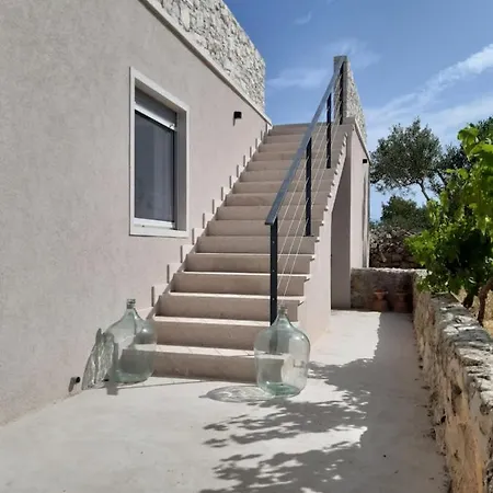 Berba - By Schmidts' Holiday home Sutivan